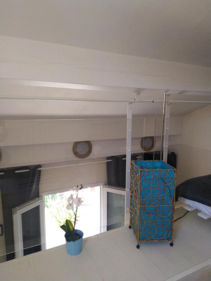 L'Isle De France Bed & Breakfast Конфлан-Сент-Онорин Екстериор снимка